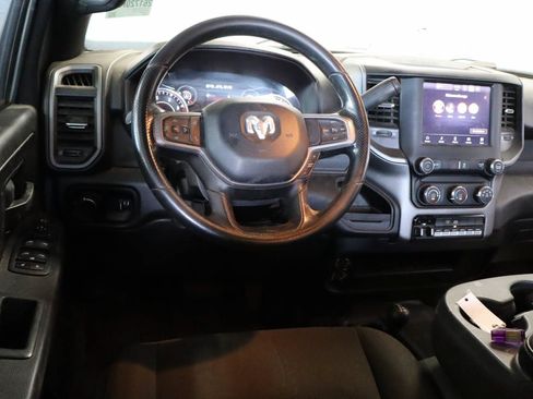 Used 2023 RAM 3500 Tradesman w/ Chrome Appearance Group AWD/4WD image 4