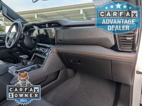 Certified 2025 GMC Sierra 1500 AT4 image 26