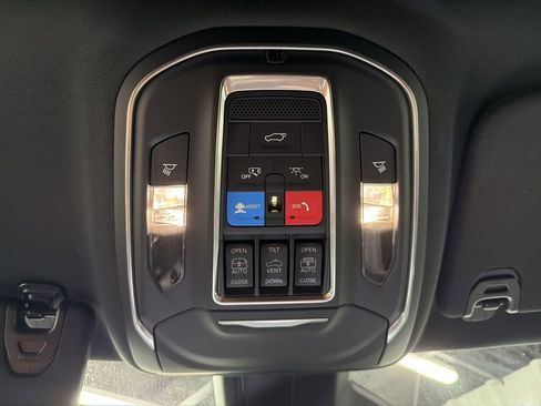 New 2026 Jeep Grand Wagoneer Limited AWD/4WD image 29