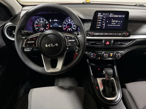 Used 2024 Kia Forte LXS FWD image 11