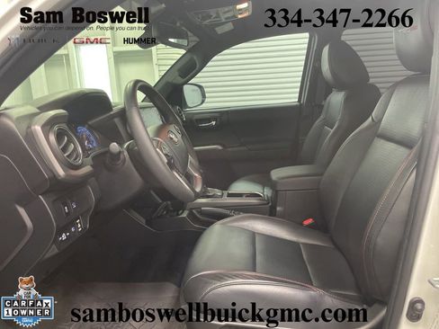 Used 2023 Toyota Tacoma TRD Pro AWD/4WD image 8