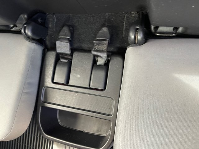 Used 2019 Toyota Tacoma SR5 AWD/4WD image 16