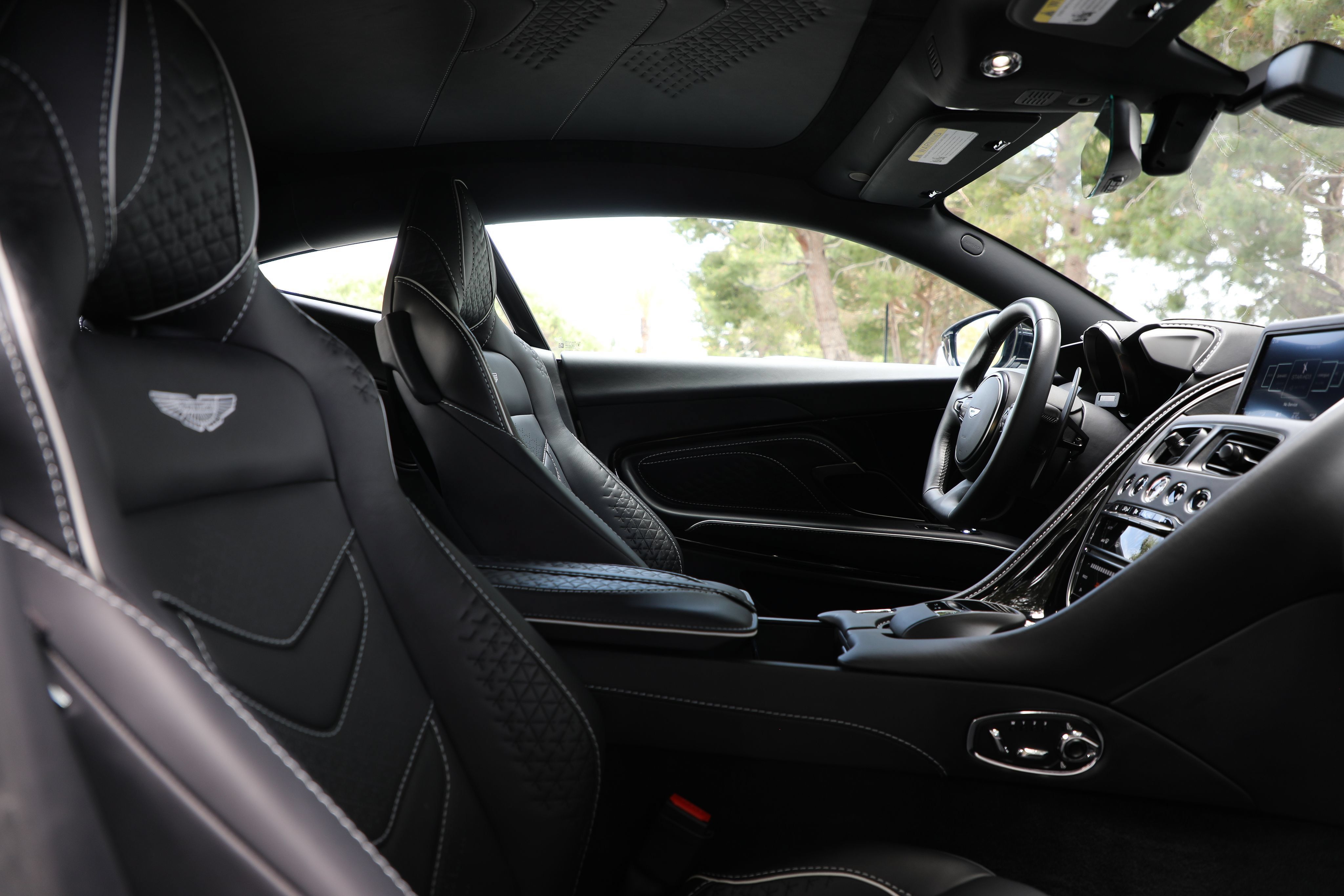 Used 2023 Aston Martin DBS Coupe RWD image 16