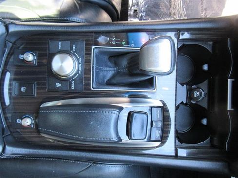 Used 2015 Lexus LS 460 AWD w/ Comfort Package image 17