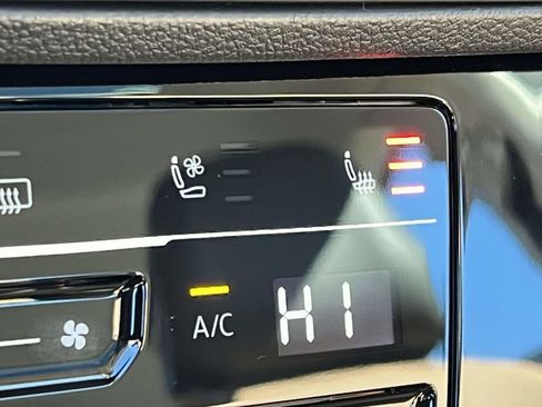 New 2026 Volkswagen Jetta SEL FWD image 28