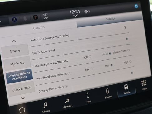 New 2026 RAM ProMaster 3500 w/ Premium Convenience Group image 27