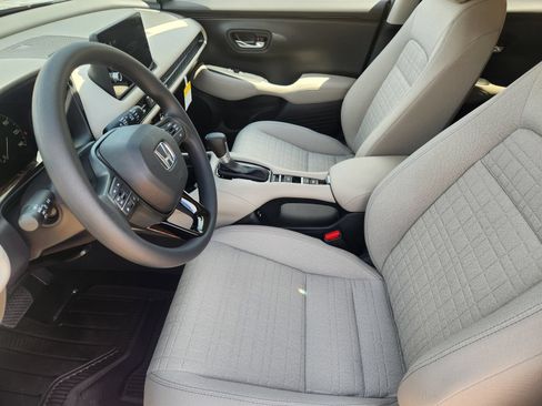 New 2027 Honda HR-V LX image 13
