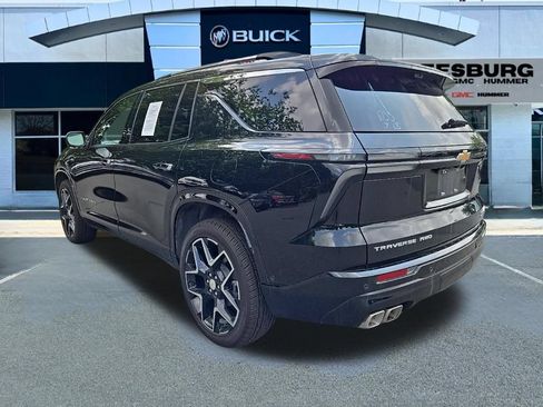 Used 2026 Chevrolet Traverse High Country w/ LPO, Floor Liner Package AWD/4WD image 5