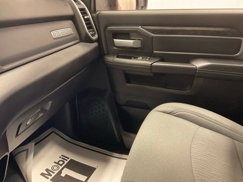 Used 2024 RAM 2500 Big Horn w/ Bed Utility Group image 25