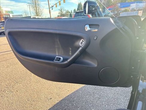 Used 2007 Pontiac Solstice GXP w/ Premium Package image 15