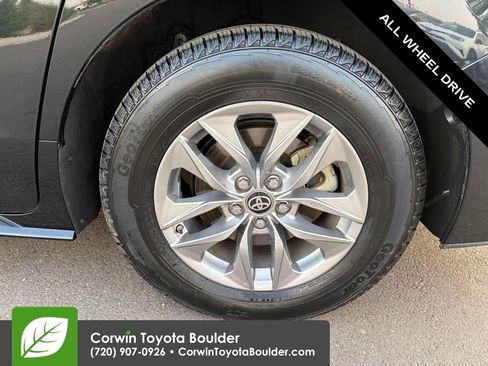 Used 2025 Toyota Sienna XLE w/ XLE Plus Package AWD/4WD image 35