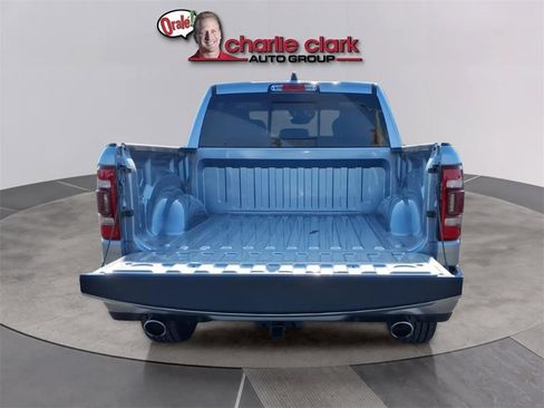 Used 2022 RAM 1500 Laramie w/ Laramie Southwest Edition image 9