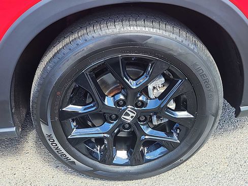 Used 2024 Honda HR-V Sport image 9
