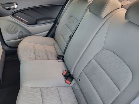 Used 2015 Kia Forte LX image 26