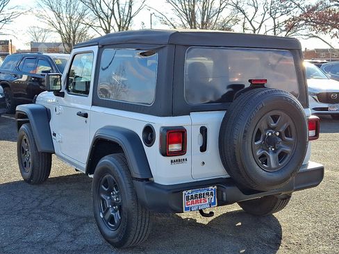 Used 2023 Jeep Wrangler Sport image 4