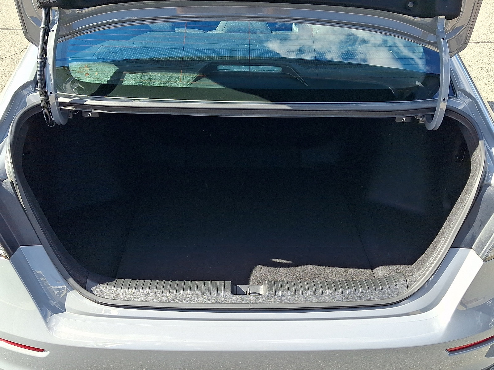 Used 2025 Honda Accord Sport image 30