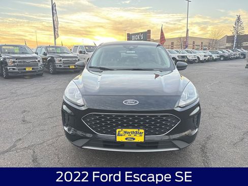 Certified 2022 Ford Escape SE w/ Convenience Package image 3