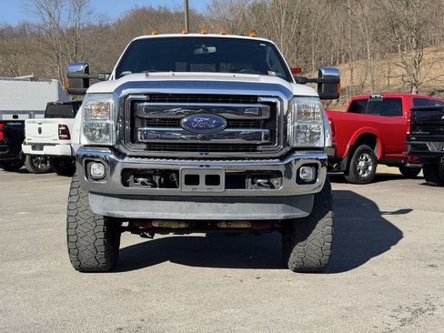 Used 2016 Ford F350 Lariat w/ Lariat Ultimate Package image 3