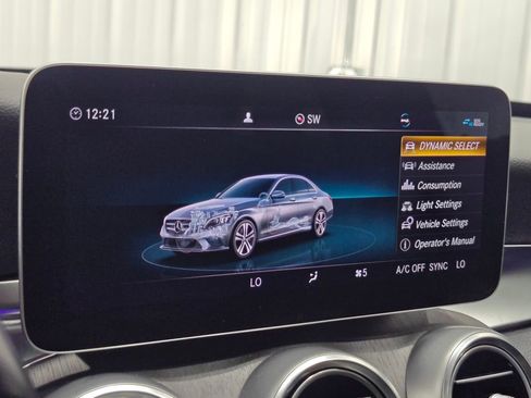 Used 2021 Mercedes-Benz C 300 4MATIC Sedan image 48