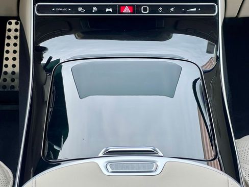 Certified 2024 Mercedes-Benz S 580e 4MATIC Sedan image 37