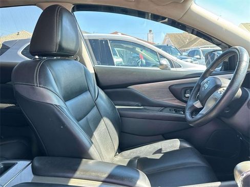 Used 2018 Nissan Murano SL w/ Midnight Edition Package image 13