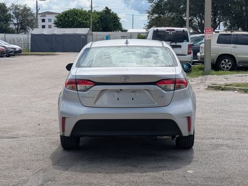 Used 2024 Toyota Corolla LE FWD image 6