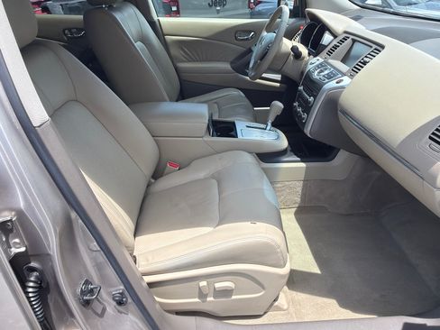 Used 2010 Nissan Murano SL w/ Leather Pkg FWD image 14