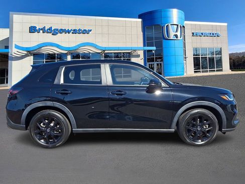 Used 2023 Honda HR-V Sport image 7