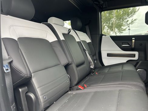 Used 2025 GMC Hummer EV 2X image 14