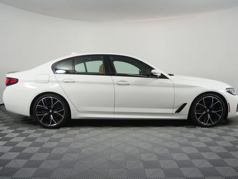 Used 2023 BMW 530i w/ M Sport Package RWD image 2