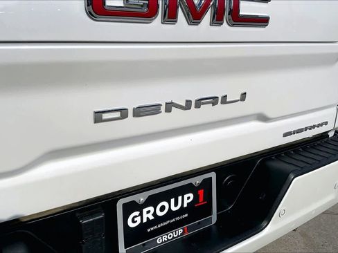 Used 2020 GMC Sierra 3500 Denali w/ Denali Ultimate Package image 30