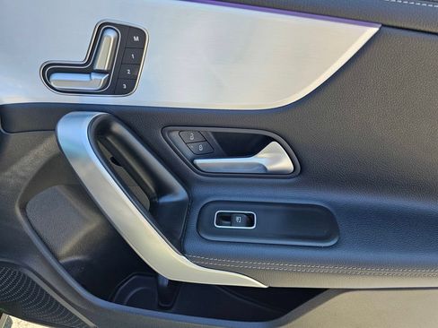 Used 2025 Mercedes-Benz CLA 250 image 12