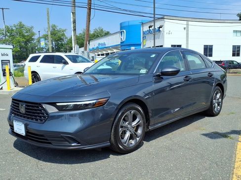 Used 2023 Honda Accord EX image 26