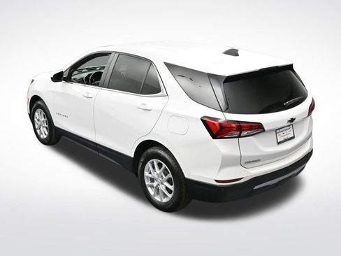 Used 2023 Chevrolet Equinox LT AWD/4WD image 18