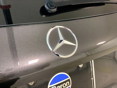Used 2021 Mercedes-Benz GLC 300 4MATIC image 30