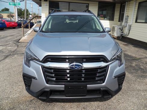 Used 2023 Subaru Ascent Premium w/ Convenience Package AWD/4WD image 5