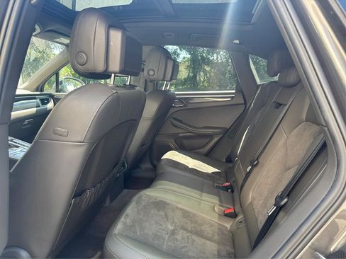 Used 2016 Porsche Macan S image 10