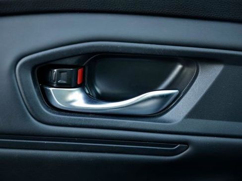 Used 2023 Honda Accord Sport image 17