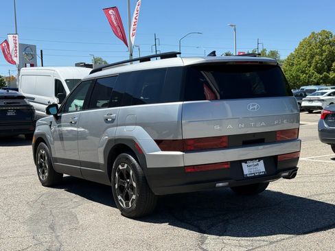 Used 2026 Hyundai Santa Fe SEL AWD/4WD image 9
