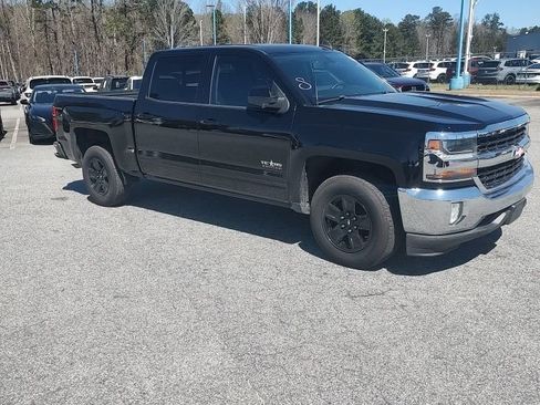 Used 2017 Chevrolet Silverado 1500 LT w/ Texas Edition image 2