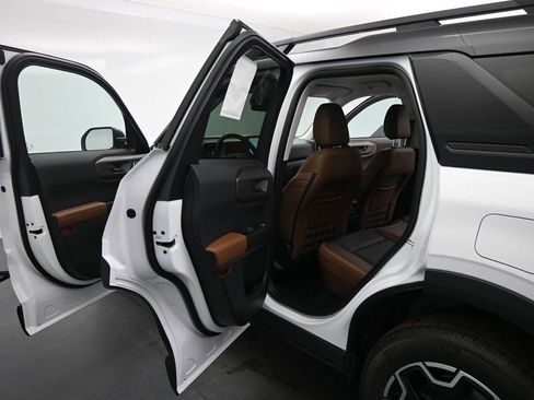 New 2026 Ford Bronco Sport Outer Banks AWD/4WD image 17
