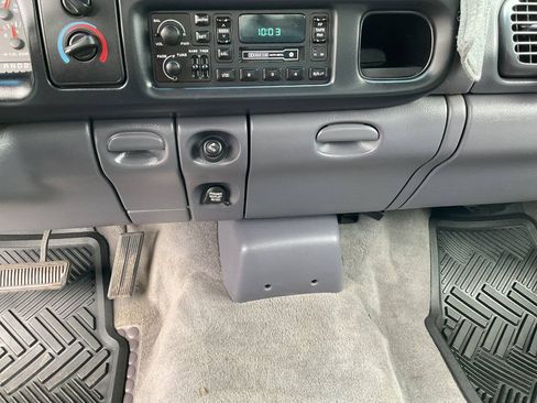 Used 1999 Dodge Ram 1500 Truck 2WD Regular Cab image 27