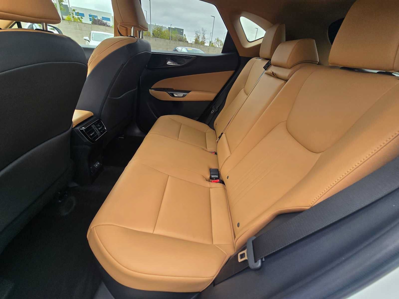 Certified 2026 Lexus NX 350h AWD w/ Accessory Package (2T) image 17