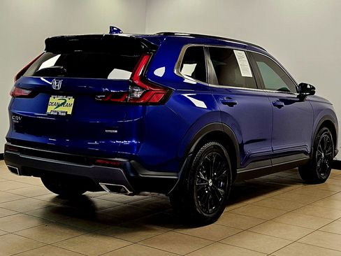 Used 2024 Honda CR-V Sport Touring image 4