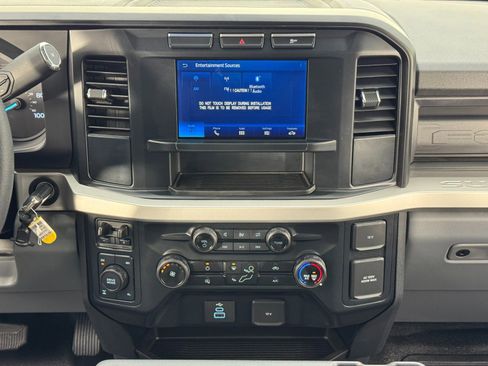 Used 2024 Ford F350 XL w/ Snow Plow Prep Package image 20