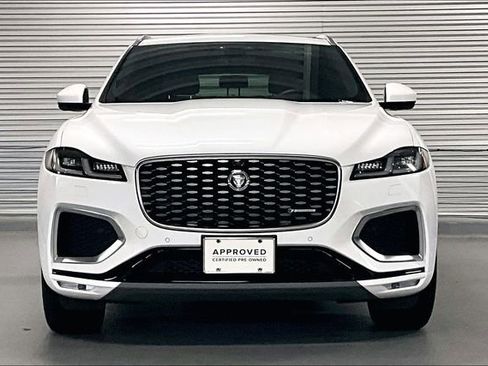 Certified 2024 Jaguar F-PACE R-Dynamic S image 2