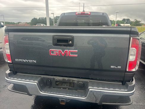 Used 2016 GMC Canyon SLE w/ SLE Convenience Package RWD image 8