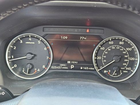 Used 2023 Mitsubishi Outlander SE image 29