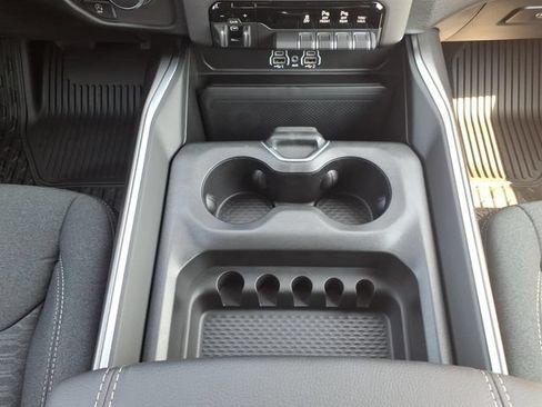 New 2027 RAM 1500 Big Horn w/ Night Edition AWD/4WD image 25