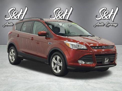 Used 2014 Ford Escape SE w/ Equipment Group 201A FWD image 2